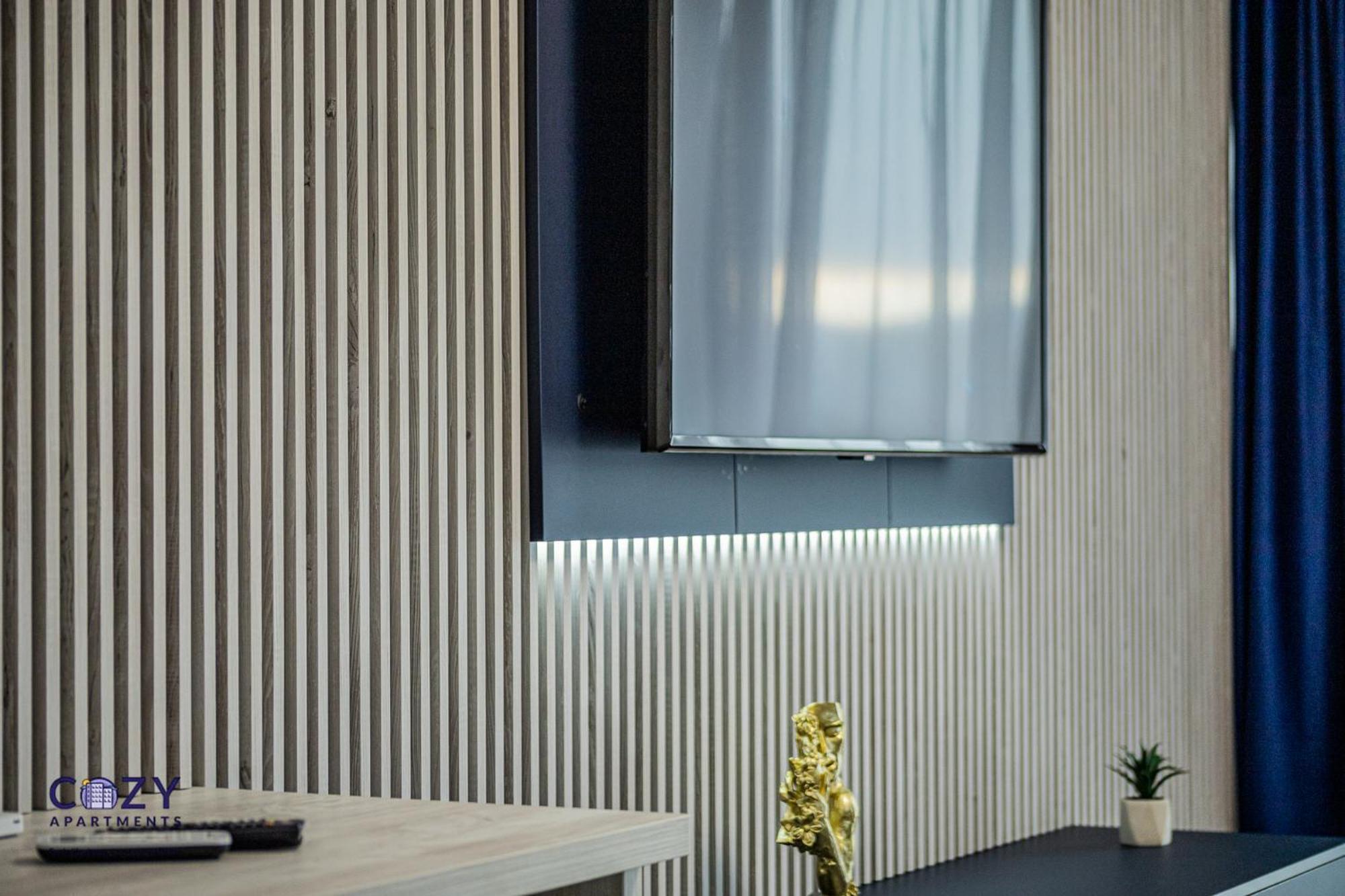 Luxury Residences & Suites In Central Brasov At Coresi Mall Exterior foto